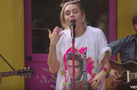 miley cyrus leaked video|Miley Cyrus Celebrated the 10 Year Anniversary of。